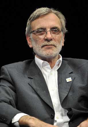 Lors de la r�union avec le chef de l�Etat le 8 juin afin de pr�parer son intervention du 15 juin devant la conf�rence annuelle de l'Organisation internationale du Travail (OIT) r�unie � Gen�ve, Jacques Voisin a d�fendu les trois propositions suivantes au nom de la CFTC :