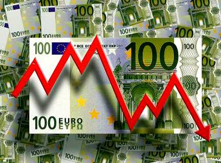 Sommet europ�en, d�clarations du Pr�sident de la R�publique, peut-on dire que la crise est r�solue ? Pour la CFTC, les d�cisions prises au sommet europ�en repr�sentent un d�but de solutions, mais certainement pas une r�ponse suffisante pour sortir de la crise. Elle s'interroge sur les cons�quences des contraintes budg�taires annonc�es et sur un possible risque de r�cession. La publication des mauvais chiffres du ch�mage en atteste. La CFTC tient donc � r�affirmer ses positions et ses propositions comme r�ponses � une gestion de crise � long terme.