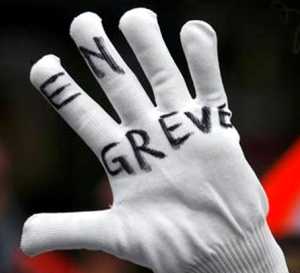 Cliquer sur la main pour voir l'appel � la gr�ve du 15 mai 2014